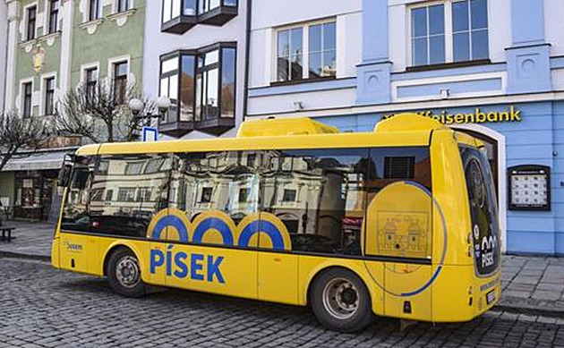 Moderní MHD, aby Písečtí nechali auta doma. Hledá se provozovatel na deset let