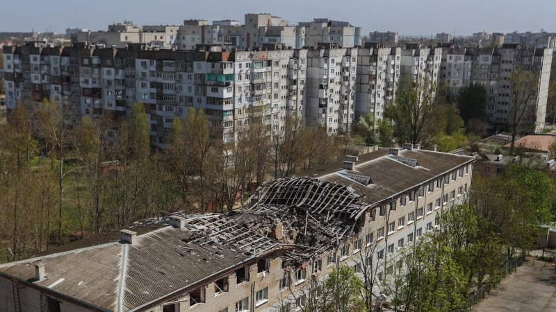 Krvavé Vánoce na Ukrajině: Rusko zaútočilo na tržiště plné lidí i obytnou budovu