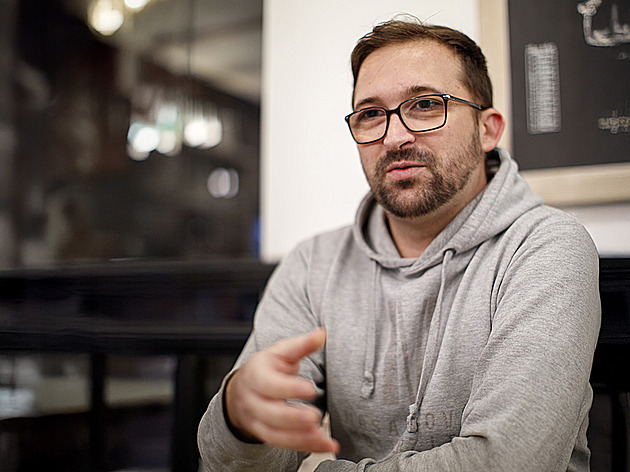 Učebnice? Jen kvanta dat k našprtání, říká učitel. Vymyslel, jak děti vzdělávat jinak