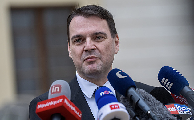 Navštívím Ukrajinu, oznámil Macinka. Se Sybihou si vyjasnili Okamuru