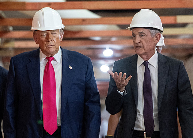 V USA začalo vyšetřování šéfa Fedu Powella. Už dlouho je v nemilosti Trumpa