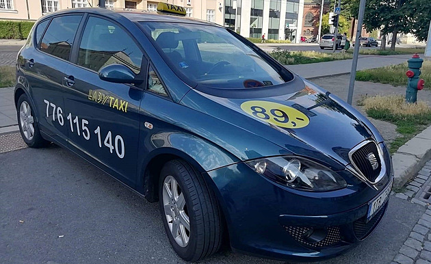 Pepřák nepomůže. Hlavně nedat najevo strach, říká řidička taxislužby pro ženy