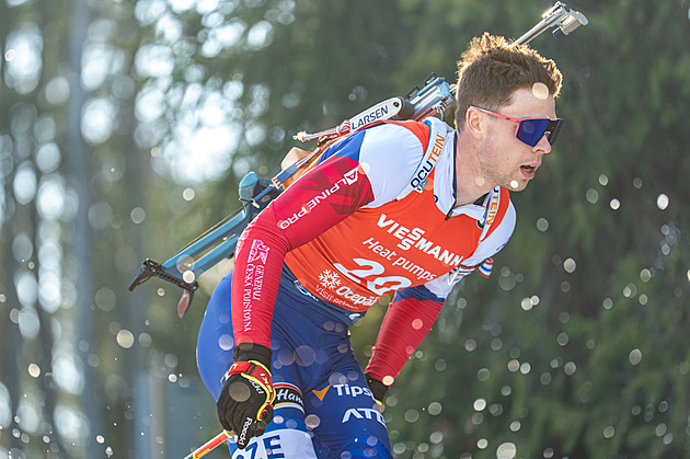 Další bláznivý závod v Otepää. Smíšená štafeta patří Švédům, český kvartet sedmý