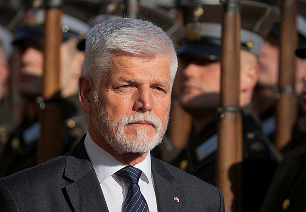 Česko by mělo přehodnotit vztahy s Maďarskem, řekl Pavel