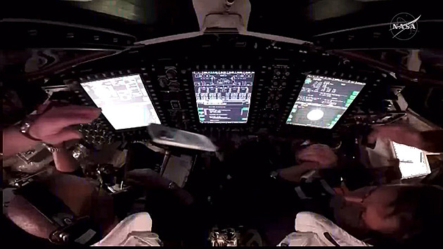 To budou úžasná selfíčka. Astronauti si mohli do vesmíru vzít i vlastní iPhone