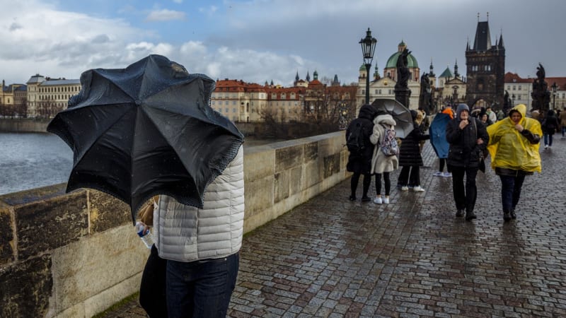 Arktický úder zadusí příchod léta, mrazivý severák přinese i sníh. RADAR ukáže, jak bude u vás