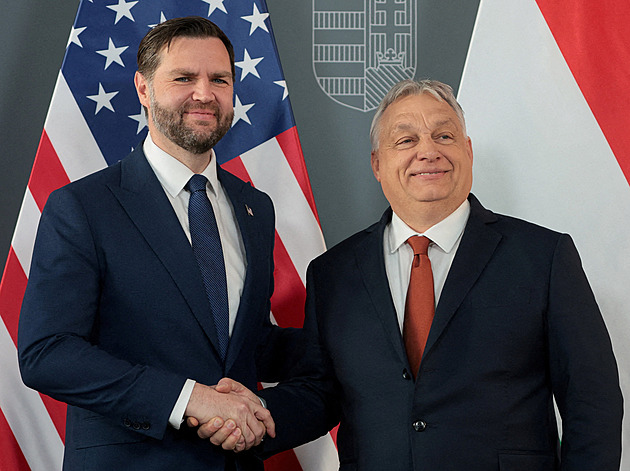 S prezidentem vás milujeme. Vance přijel podpořit Orbána, Brusel nařkl z vměšování