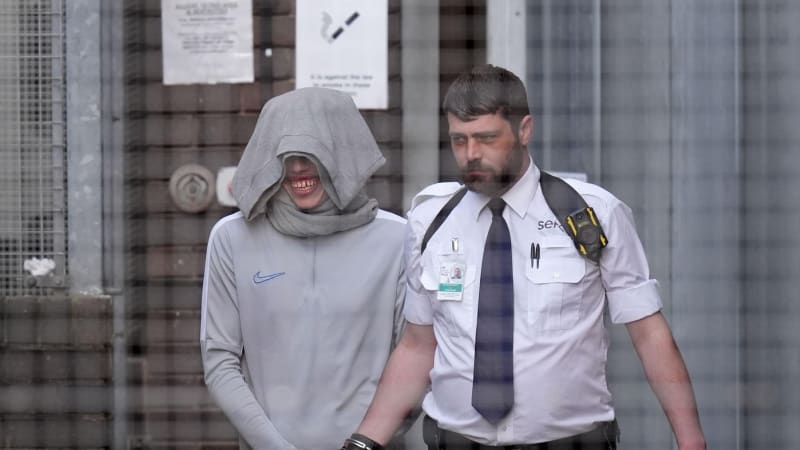 Egypťan dostal trest smrti za vraždu, prchl do Anglie a znásilnil ženu. Jsem nevinný, hájí se