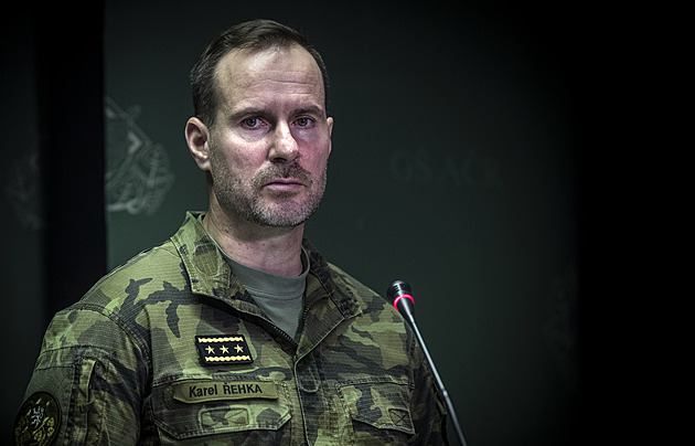 Musíme se chystat i na ozbrojený konflikt velkého rozsahu, vyzval Řehka