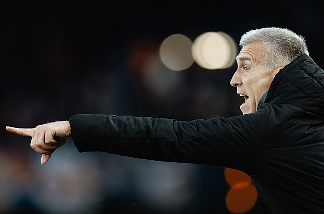 Motivací je dostat se na úroveň Slavie, říká Hyský. Zřejmě skončí Vašulín i Slončík