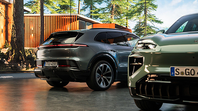 Nový Cayenne je elektrický. Nejvýkonnější porsche historie jsme už řídili