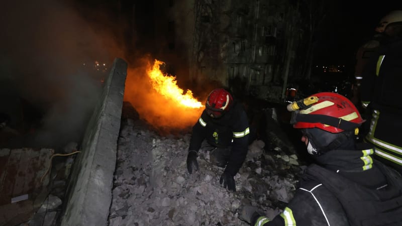 Tvrdý ruský útok na Ukrajinu: Zabíjely letecké bomby, mezi zraněnými jsou v Charkově i děti
