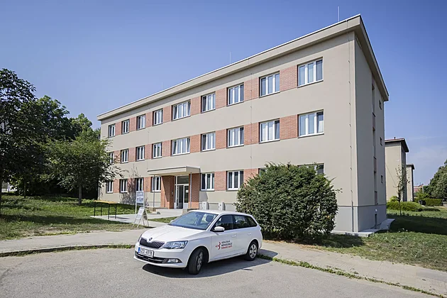 Seženeme vám bydlení, lákají nemocnice lékaře. Nabízejí jim i další benefity