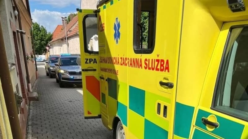 Seniora v Luhačovicích srazilo auto, nepřežil. K nehodě se přihlásil starosta