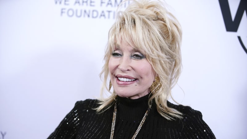 Smrt Dolly Parton šokovala její blízké. Někteří se s královnou country nestihli ani rozloučit